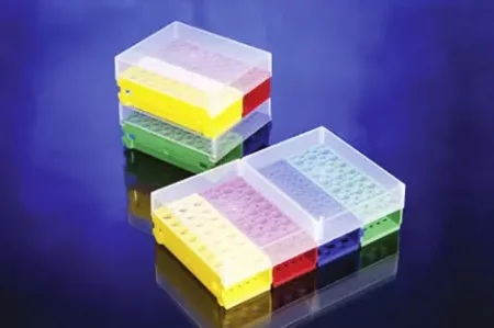 PCR Lock-Rack s víkem